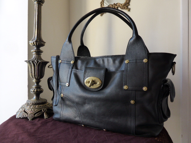 Mulberry Jody Tote in Black Weathered Leather