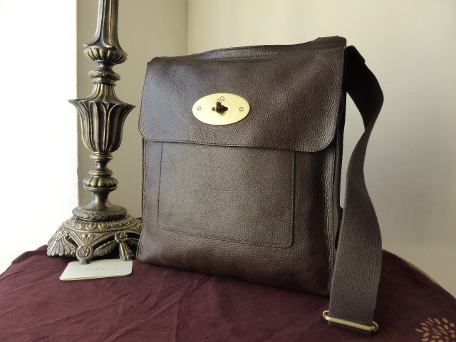 Mulberry Large Antony Messenger in Chocolate Natural Leather - SOLD