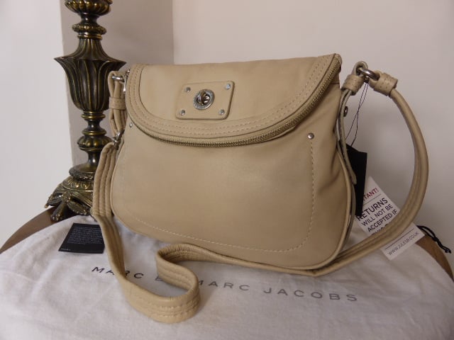 Marc by Marc Jacobs Totally Turnlock Natasha - SOLD