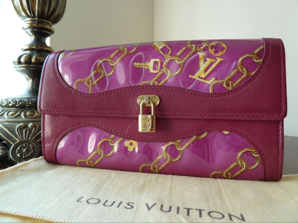Louis Vuitton Linda Charms Wallet in Fuchsia - SOLD