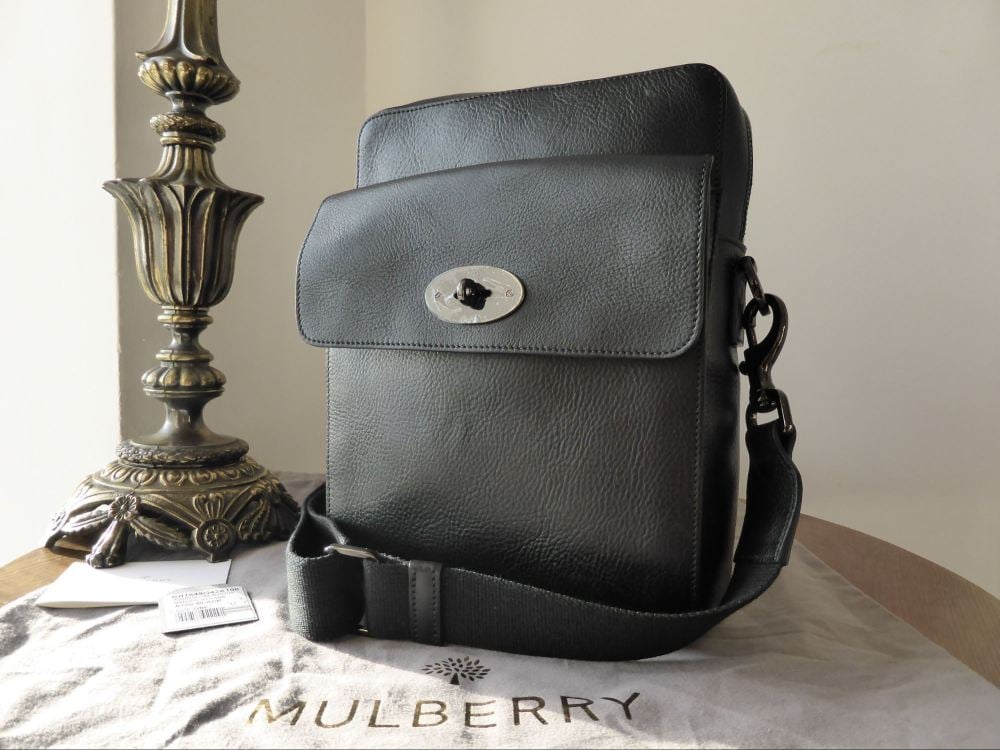 Mulberry Postmans Lock Reporter Messenger in Black Natural Leather -  New
