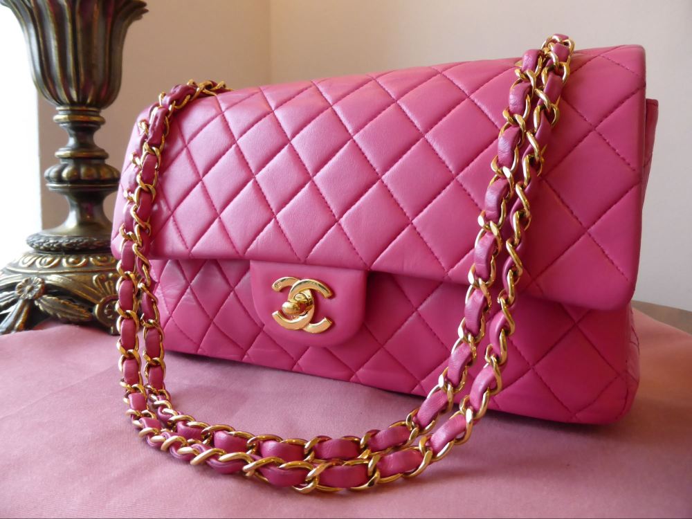 Chanel Vanity mittelgroße Tasche Lackleder Pink