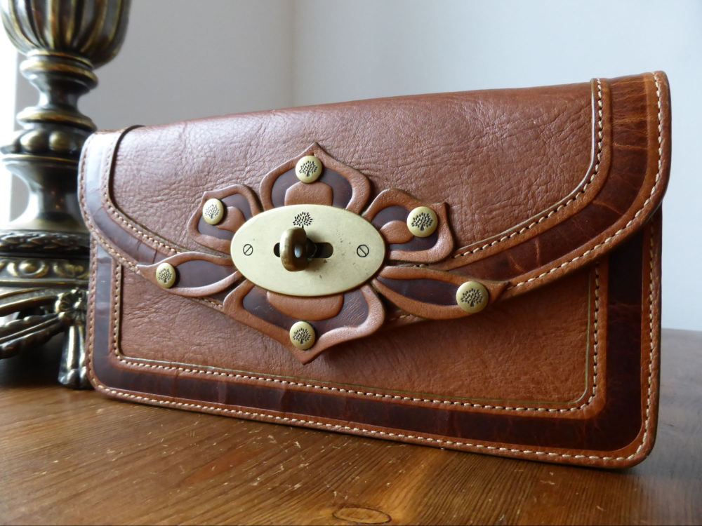 Mulberry Small Darley Small Classic Grain Leather Clutch Bag, Oak at John  Lewis & Partners