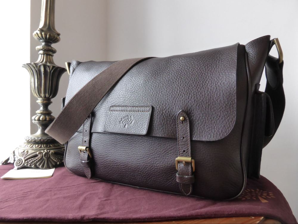 Mulberry Alfie Large Messenger in Chocolate Pebbled Leather - SOLD