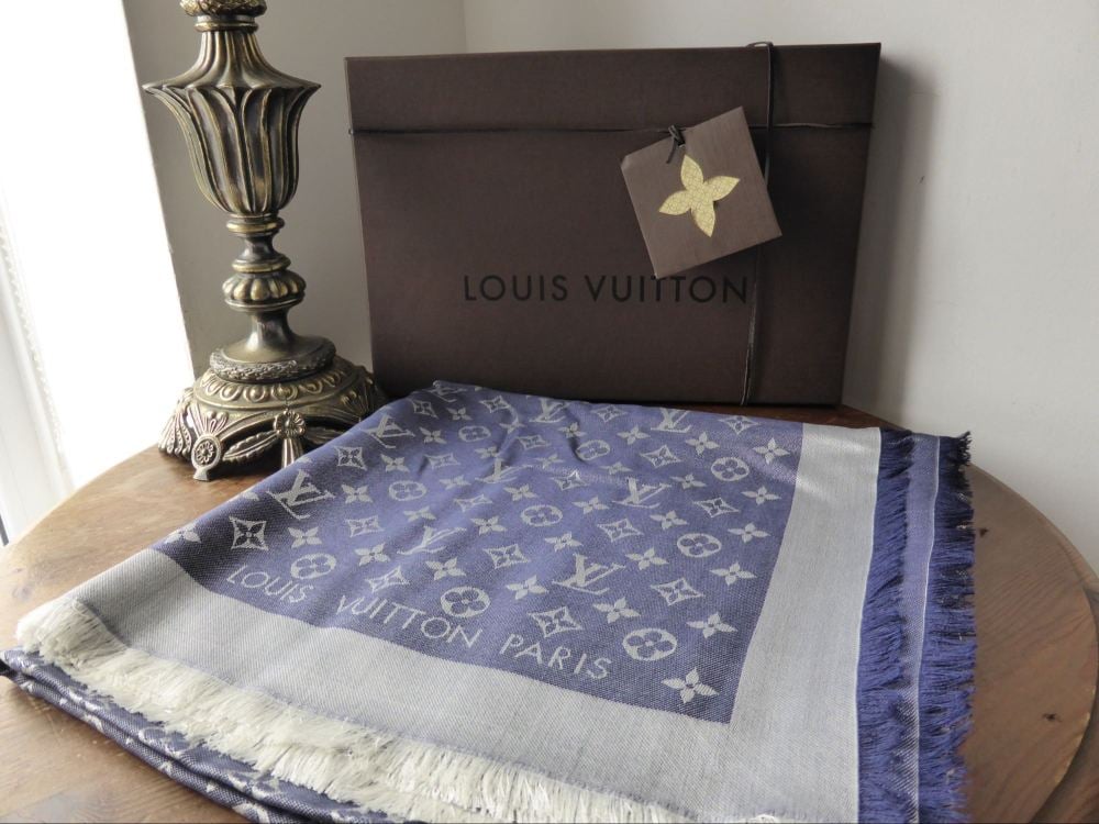Scialle Louis Vuitton Monogram denim Blue Silk Wool ref.239928