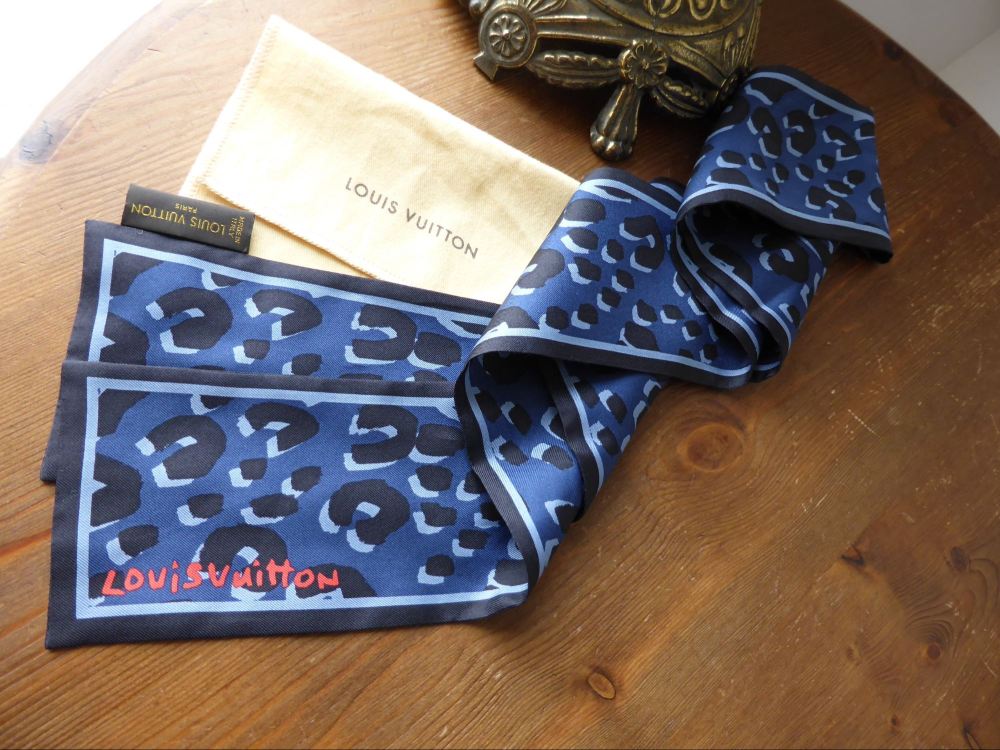 Louis Vuitton Blue Leopard Print Silk Bandeau Scarf at 1stDibs
