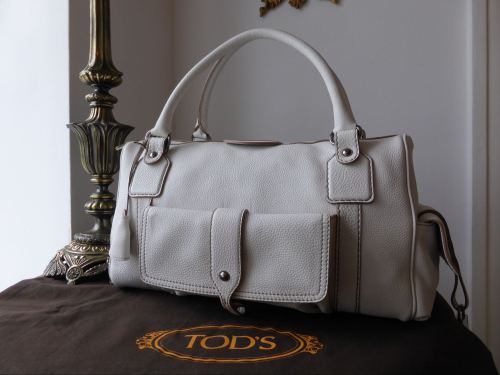 Tods New Bensonville Piccola tod s bensenville piccola boston in white pebbled leather Tods New Bensonville Piccola tod s bensenville piccola boston in white pebbled leather