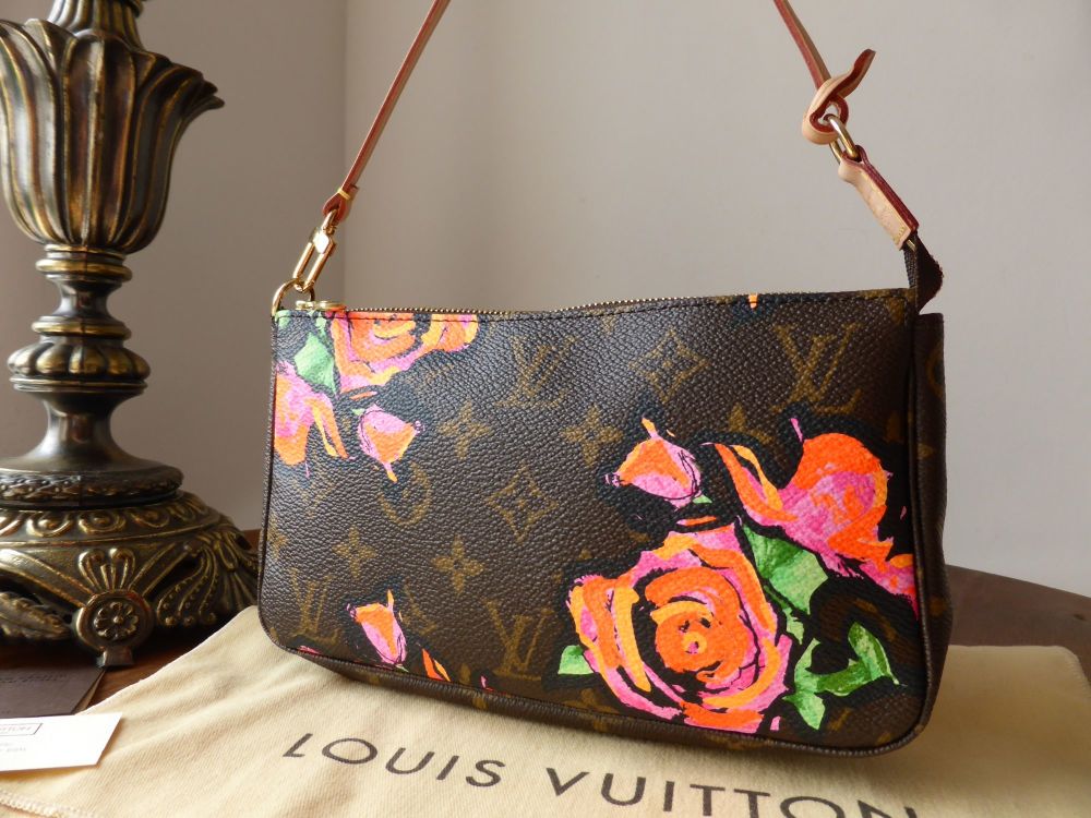 Louis Vuitton Pochette Accessories Stephen Sprouse Rose Monogram Hand Bag  at 1stDibs  louis vuitton stephen sprouse roses pochette, louis vuitton  stephen sprouse pochette