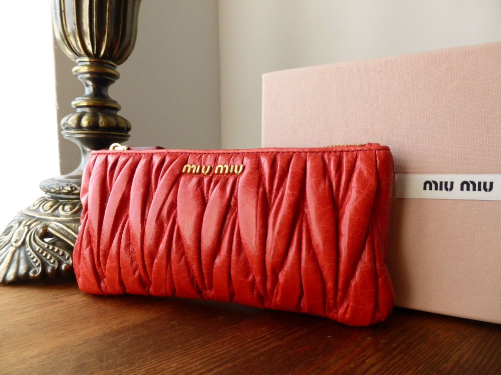 Miu Miu Zip Pouch in Rosso Matelasse Luxe - As New