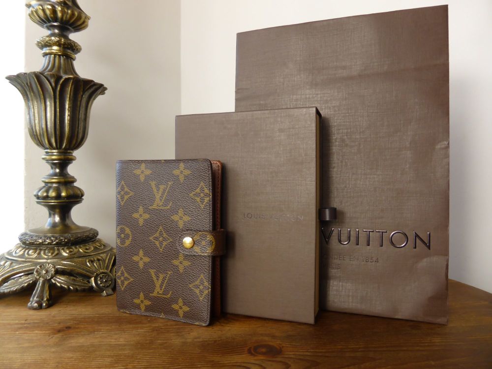 Louis Vuitton Small Ring Agenda Cover in Monogram - SOLD