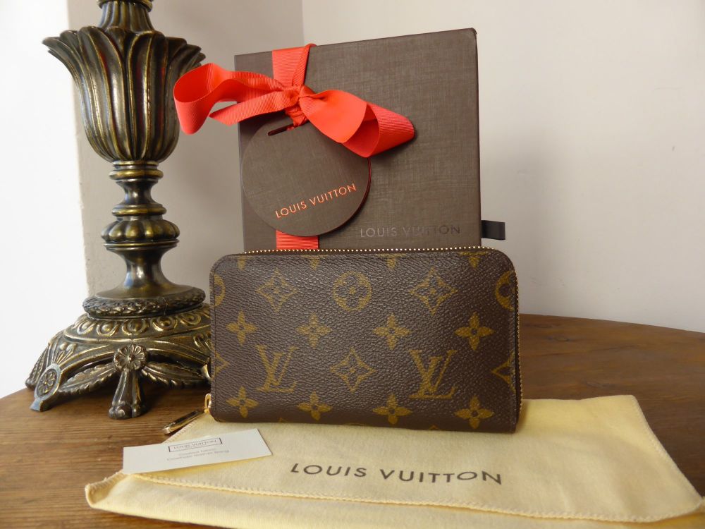 Louis Vuitton Purse -  UK