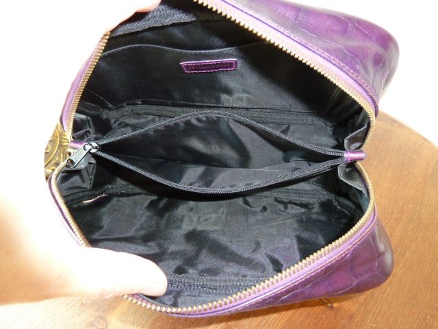 Mulberry Washbag in Violet Congo Leather - SOLD