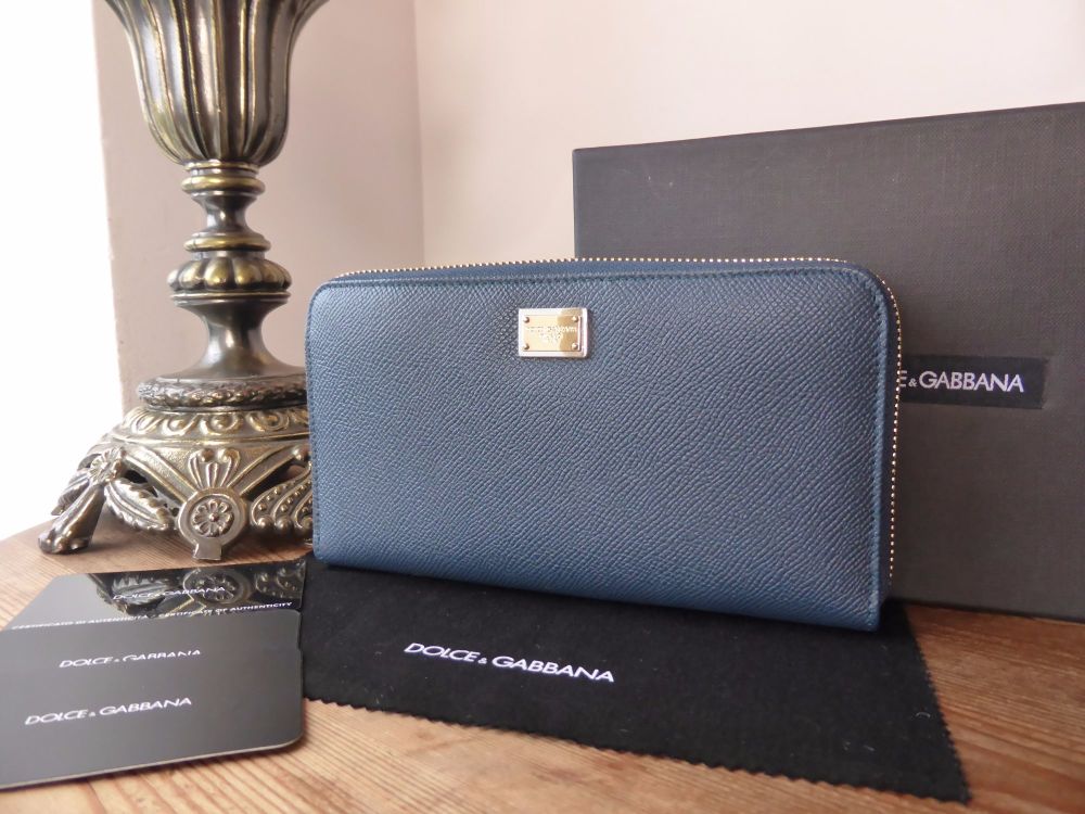 dolce and gabbana continental wallet
