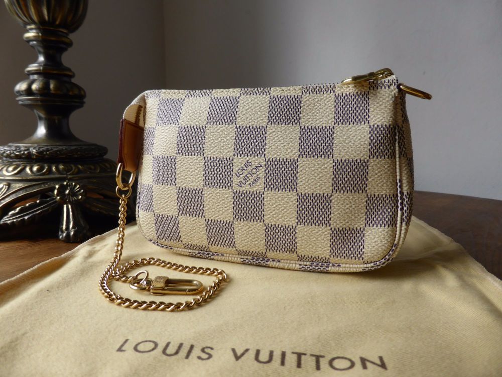 Louis Vuitton – Louis Vuitton Mini Pochette Accessoires Damier Azur – Queen  Station