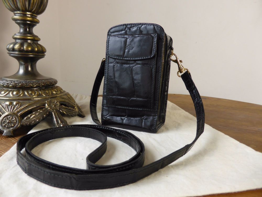 Mulberry Vintage Mini Zip Around Messenger in Black Congo Leather - SOLD