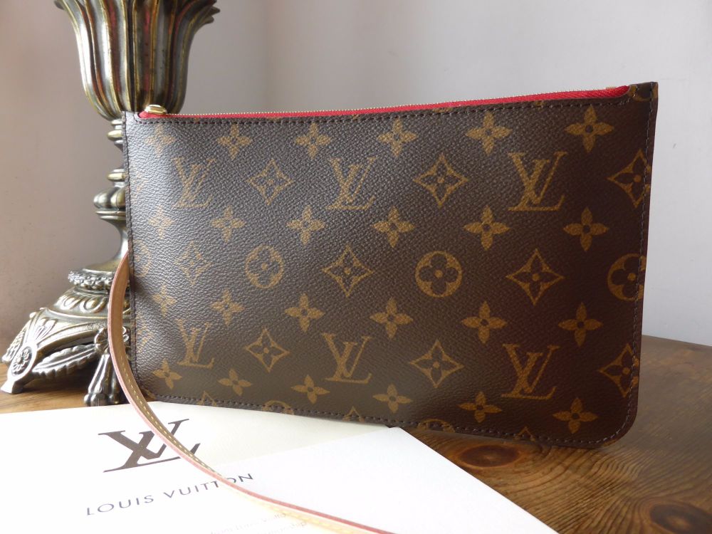 Louis Vuitton Zip Pochette Pouch Wrislet from Neverfull MM - SOLD