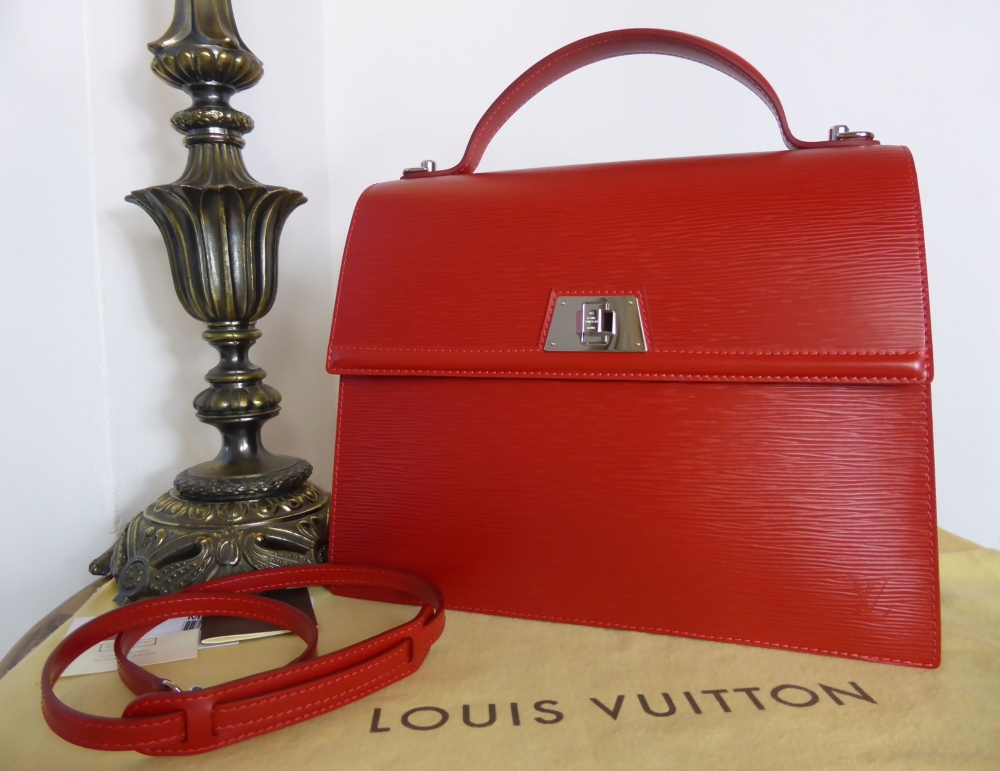 Louis Vuitton Sevigne GM in Epi Carmine - As New