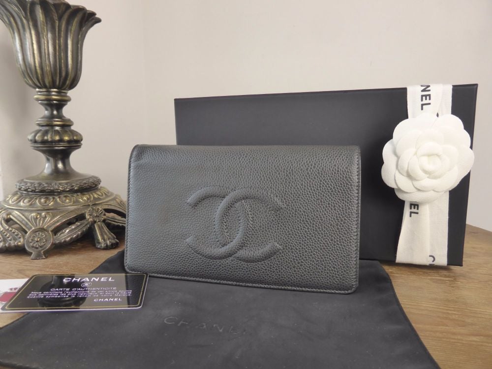 Chanel Yen Continental Purse Wallet in Charcoal Grey Caviar Leather