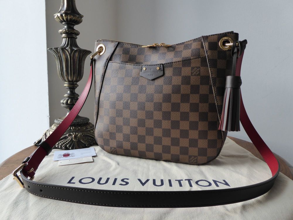 Louis Vuitton South Bank Besace Bag Damier at 1stDibs