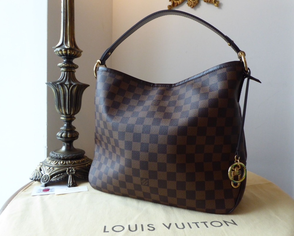 Trading Labels Las Vegas on Instagram: Ahhhhh-mazing!!!!! BRAND NEW NEVER  TOUCHED! Rare Louis Vuitton Lockit GM. Purchased in France, 2006. This IS  the perfect bag! Top zip, has lock and both keys