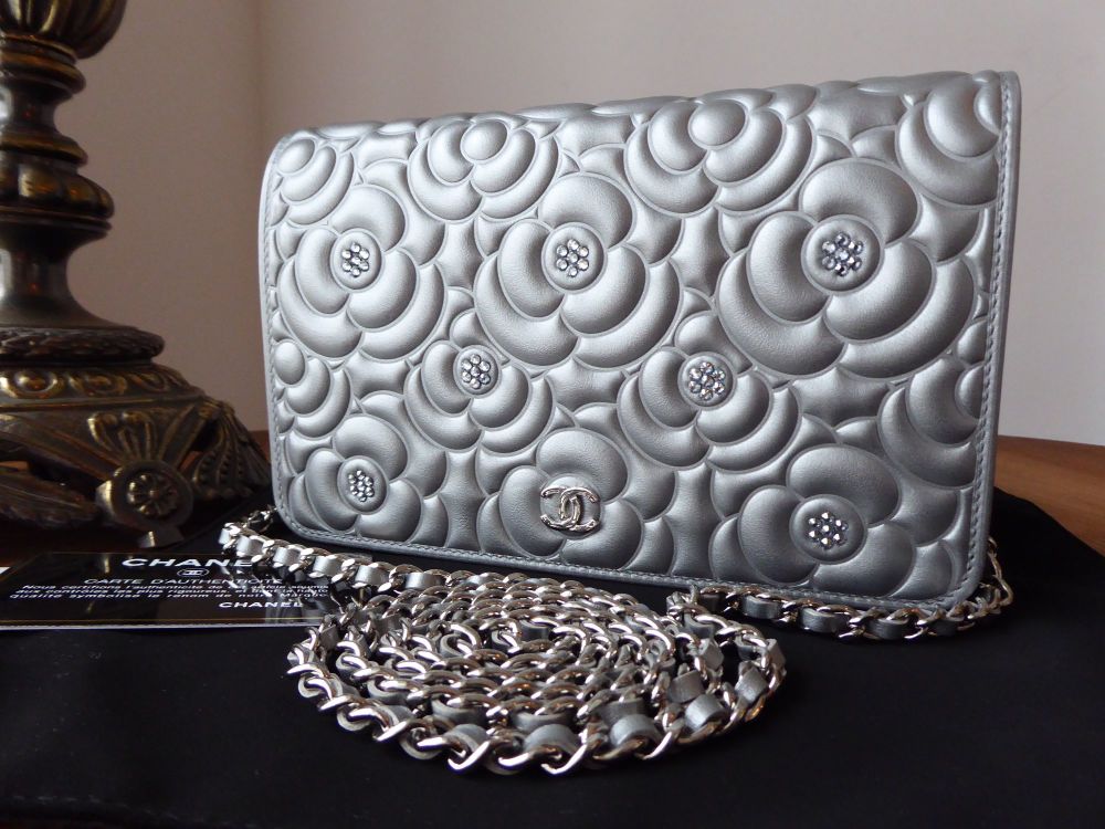 Chanel Diamante Crystal Camellia Quilted Wallet on Chain in Silver Metallic  Calfskin - SOLD