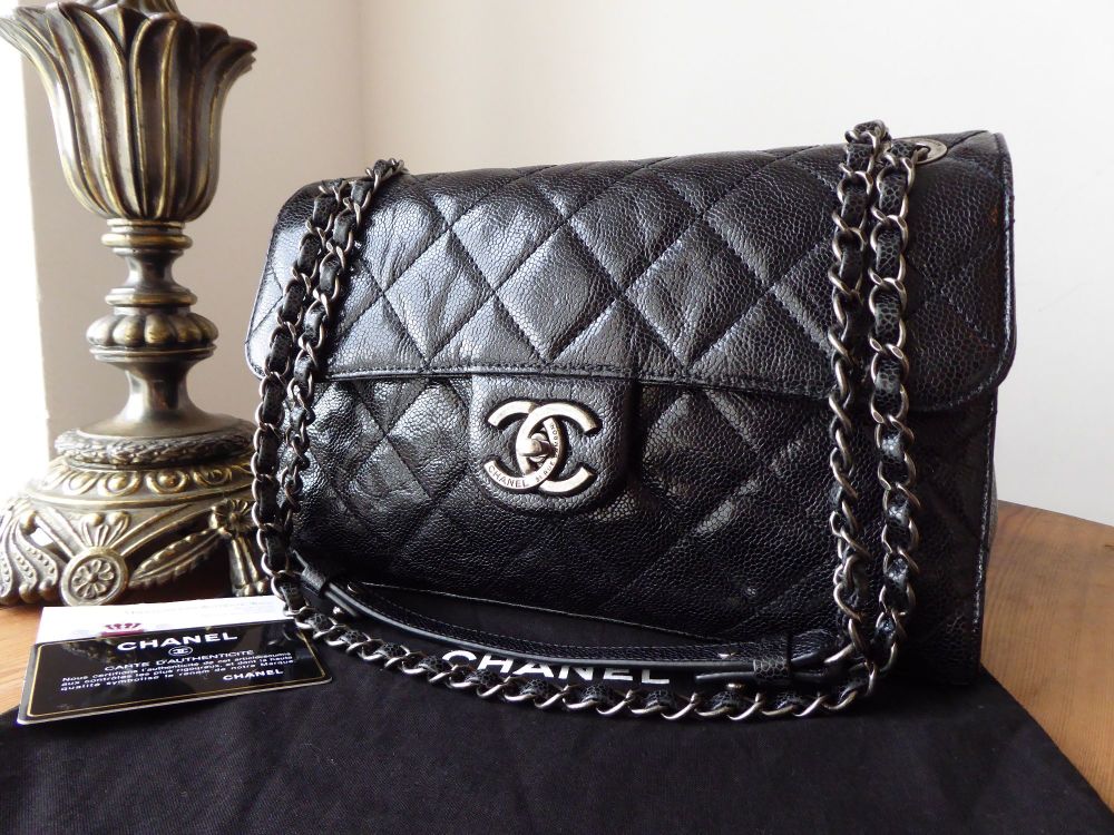 Chanel Crave Medium Single Flap in Black Crumpled Vernice with ...