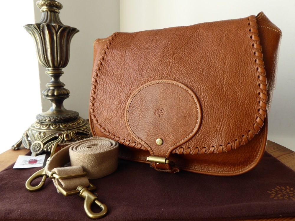 Mulberry Vintage Martha Messenger in Oak Darwin Leather 