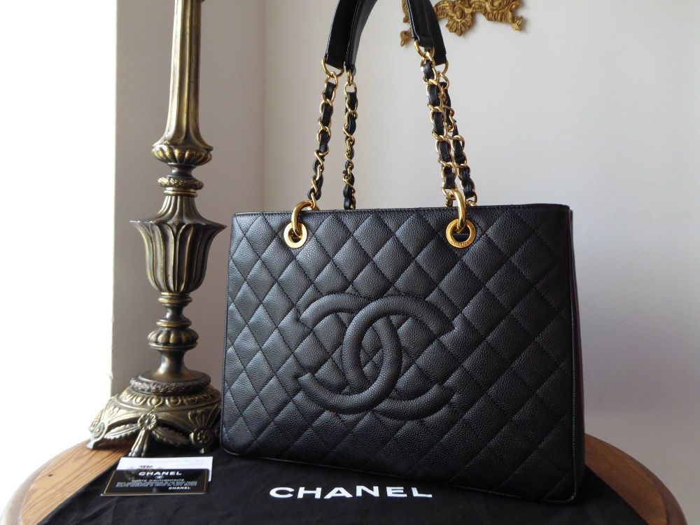 Chanel Classic Grand Shopping Tote GST In Black Caviar With Silver