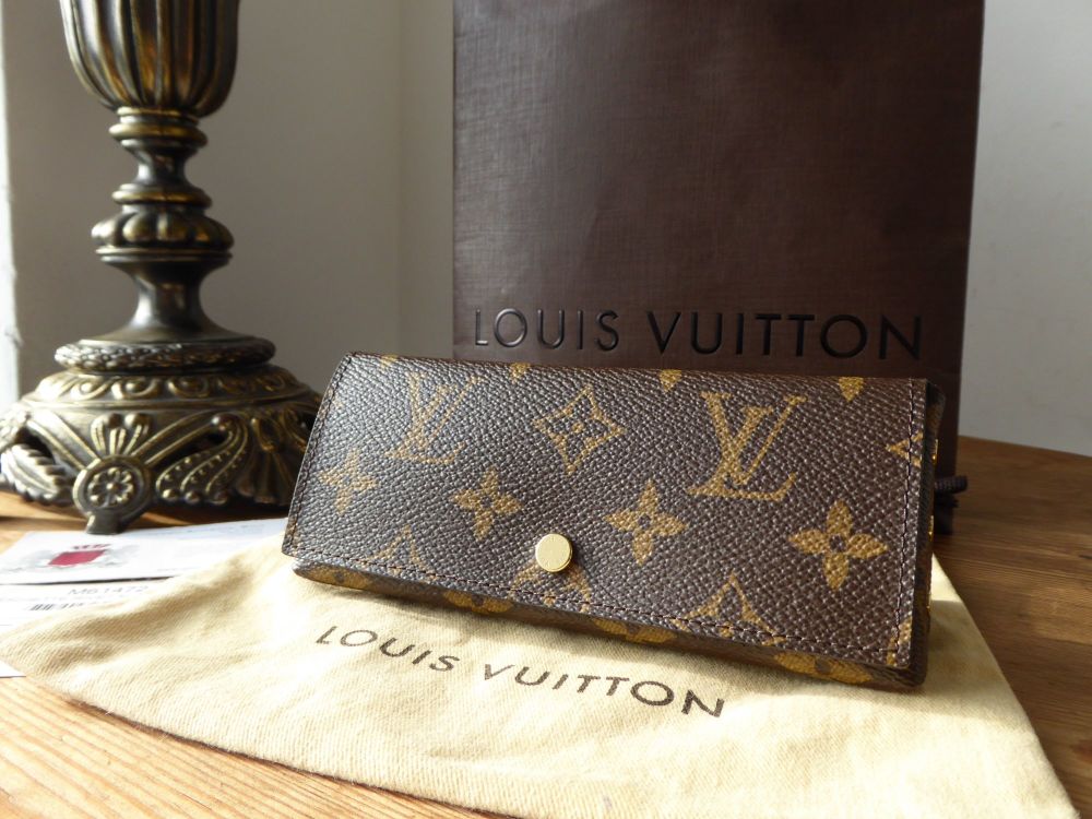 Louis Vuitton Pochette Rivet Pouch Case in Monogram Fuchsia - SOLD