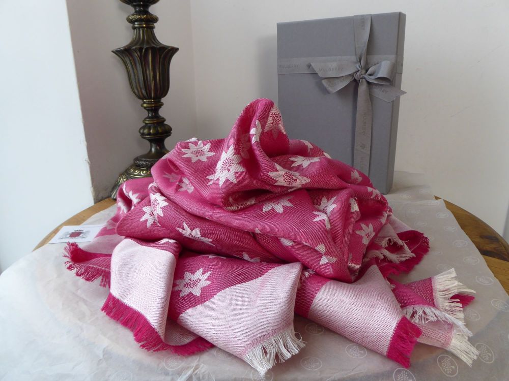 Mulberry Monogram Star Jacquard Scarf Wrap in Cerise Silk Wool Mix - As New