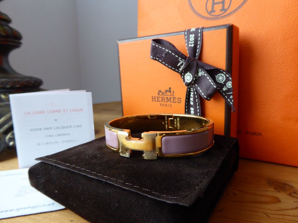 Hermès Clic H  Bracelet in Polished Gold and Bois de Rose Enamel - As New*