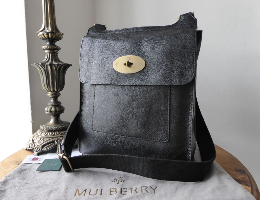 Mulberry Classic Large Antony Messenger in Black Natural Vegetable Tanned Leather - SOLD