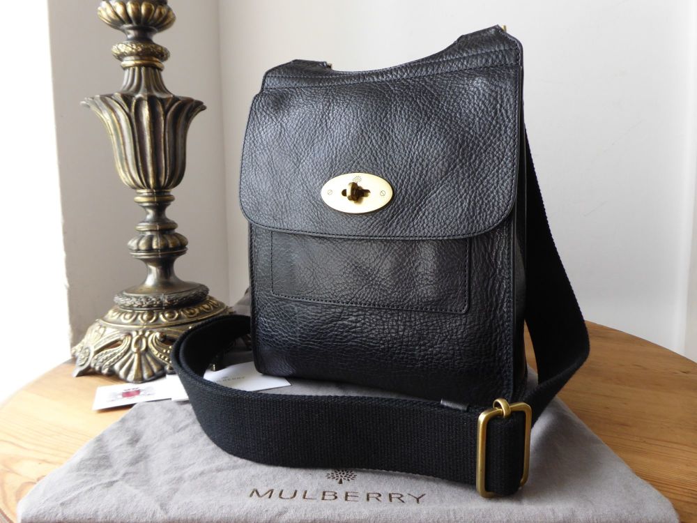 Mulberry Small Classic Antony in Black Natural Vegetable Tanned Leather - SOLD