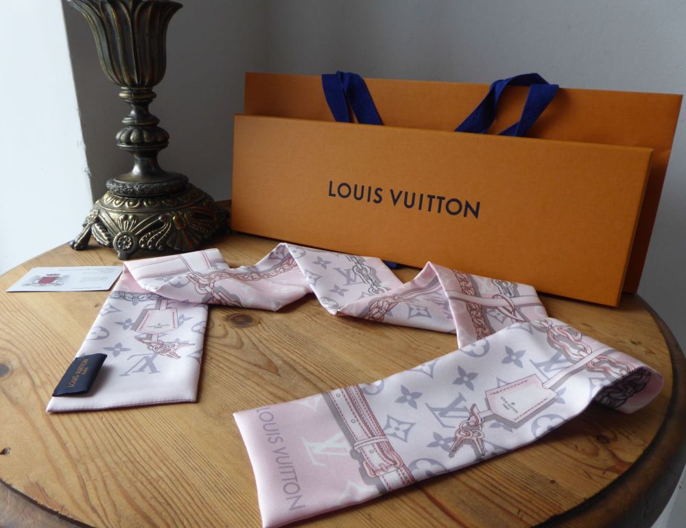 Louis Vuitton Silk Bandeau Monogram Confidential in Light Pink