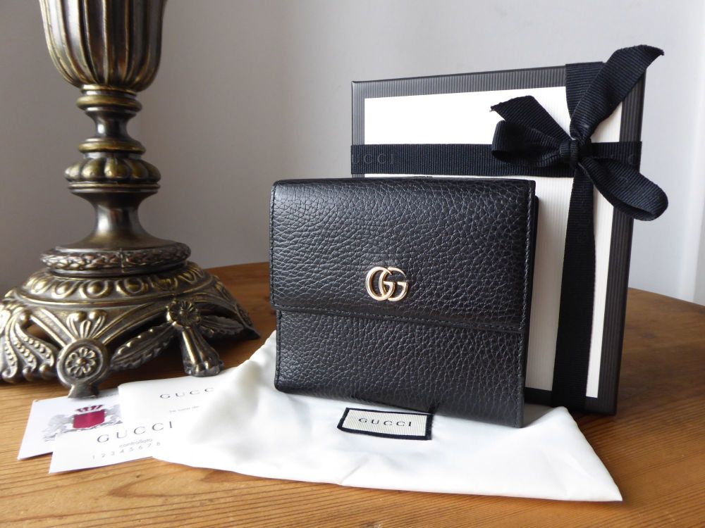 Gucci GG Marmont Purse Wallet in Black Grained Calfskin