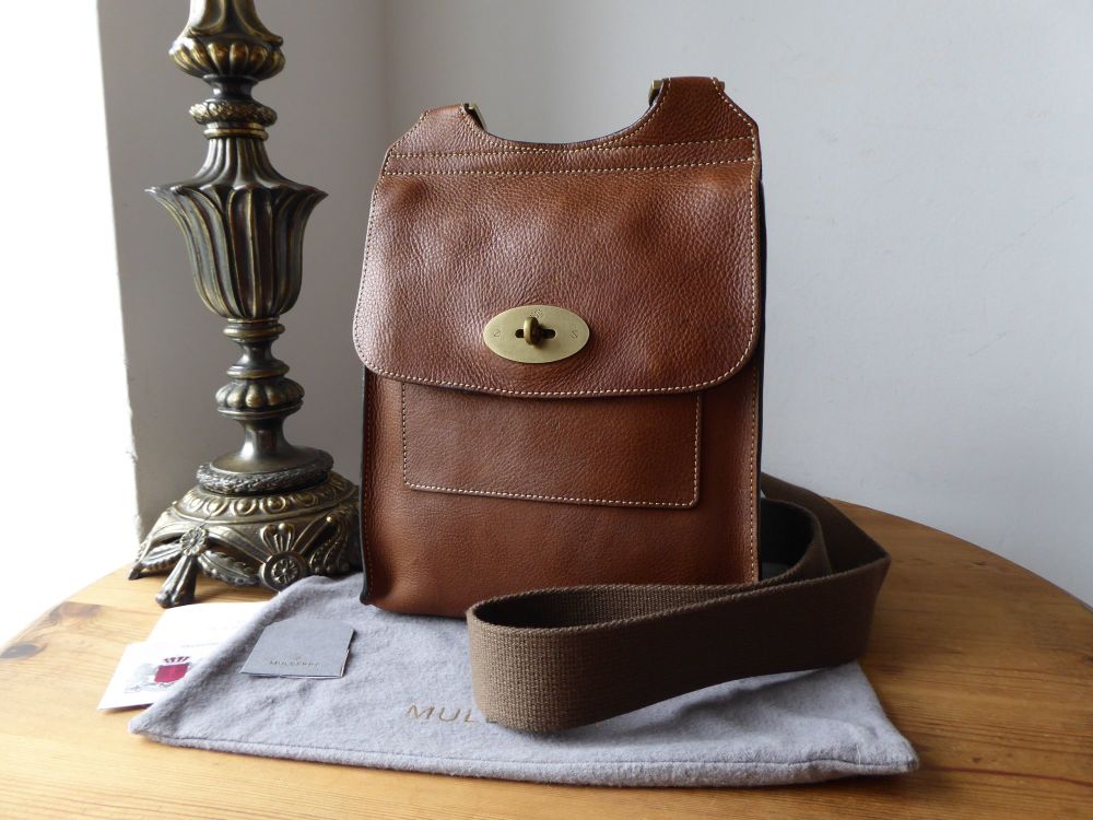 Mulberry Classic Smaller Sized Antony Messenger in Oak Natural Vegetable Tanned Leather  Sokd