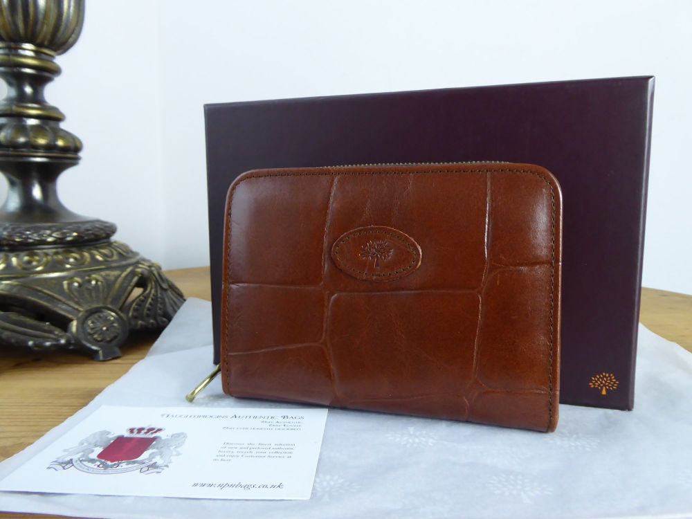 Mulberry Vintage Bifold Zip Around Wallet Purse in Chestnut Congo Leather 