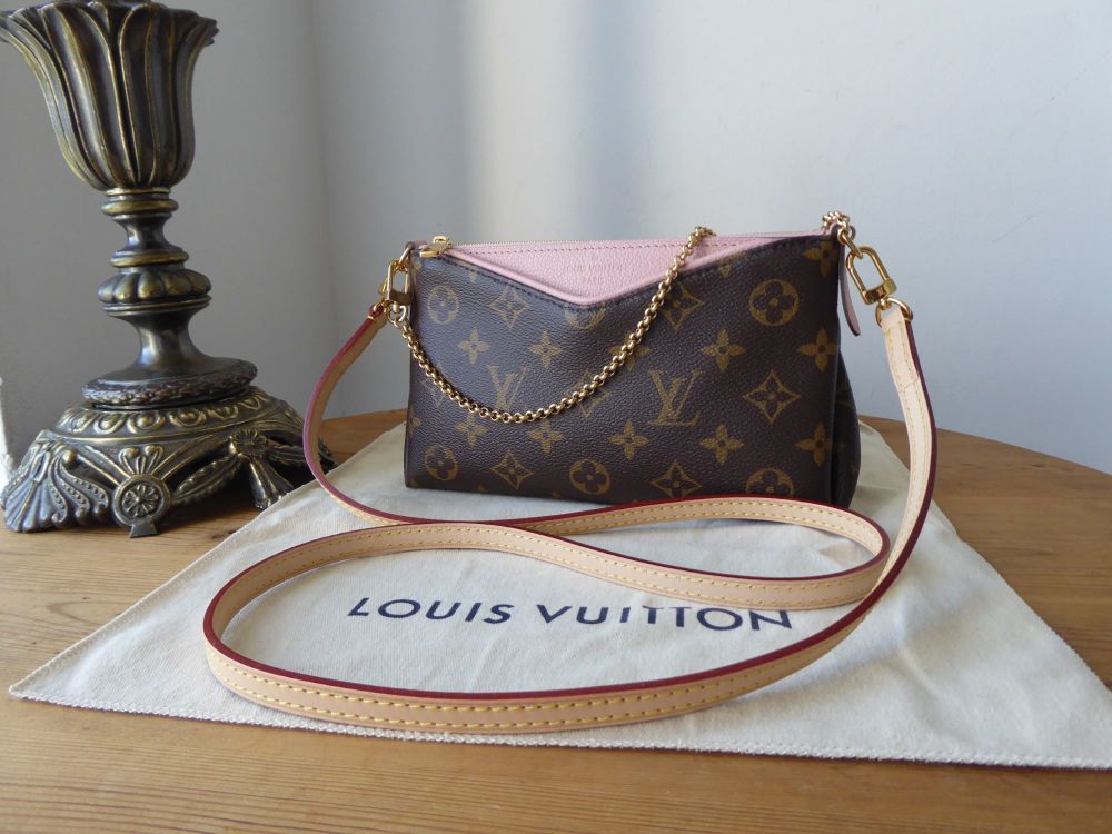 Louis Vuitton Monogram Pallas Clutch Rose Poudre
