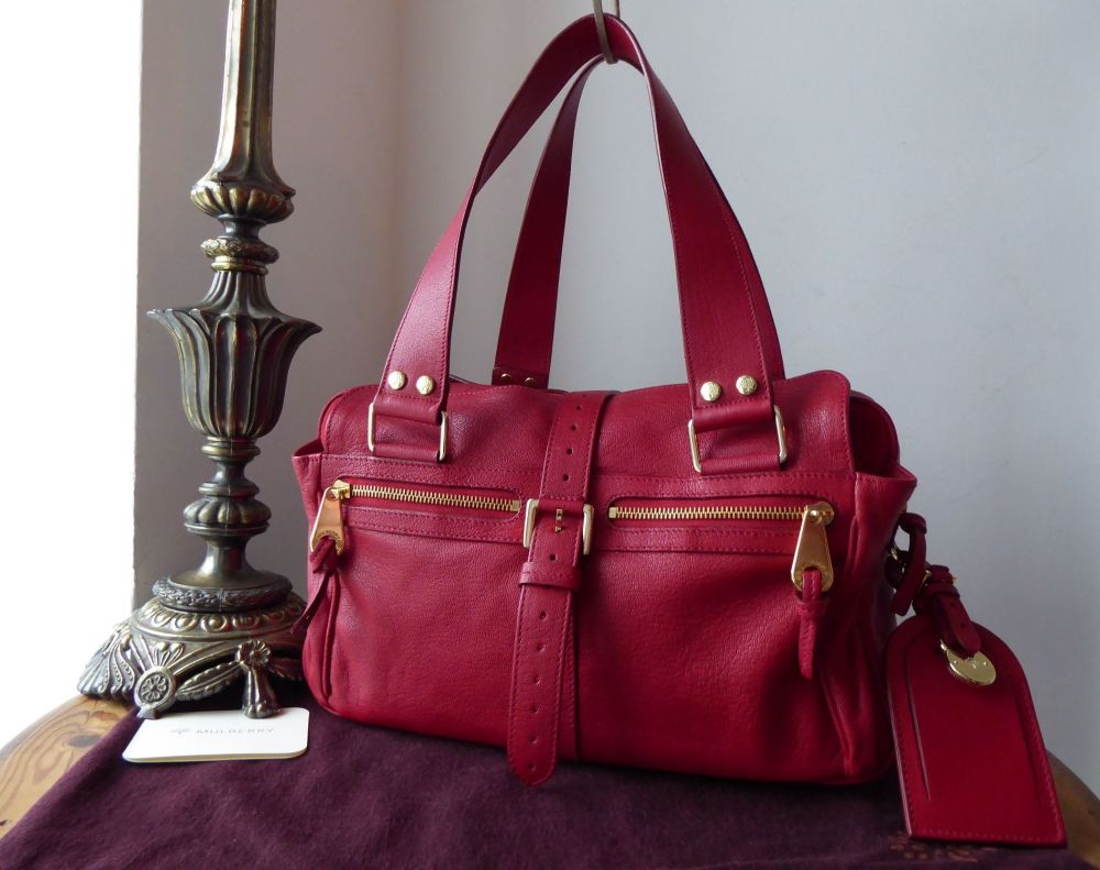 Mulberry Medium Mabel in Red Soft Goatskin with Gold Hardware