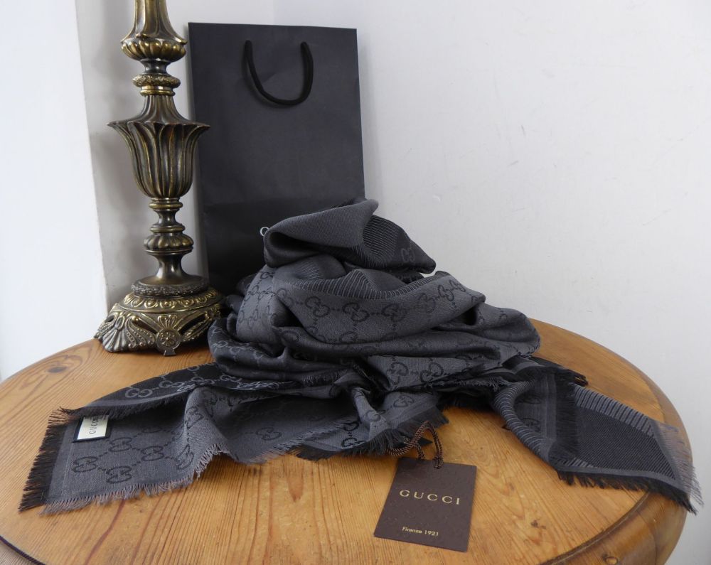 Gucci Large Reversible Shawl Wrap in Diagonal Stripe GG Monogram Charcoal Black Wool Silk Mix - SOLD
