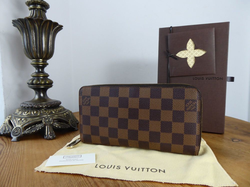 Louis Vuitton Zippy Wallet Continental Purse in Damier Ebene