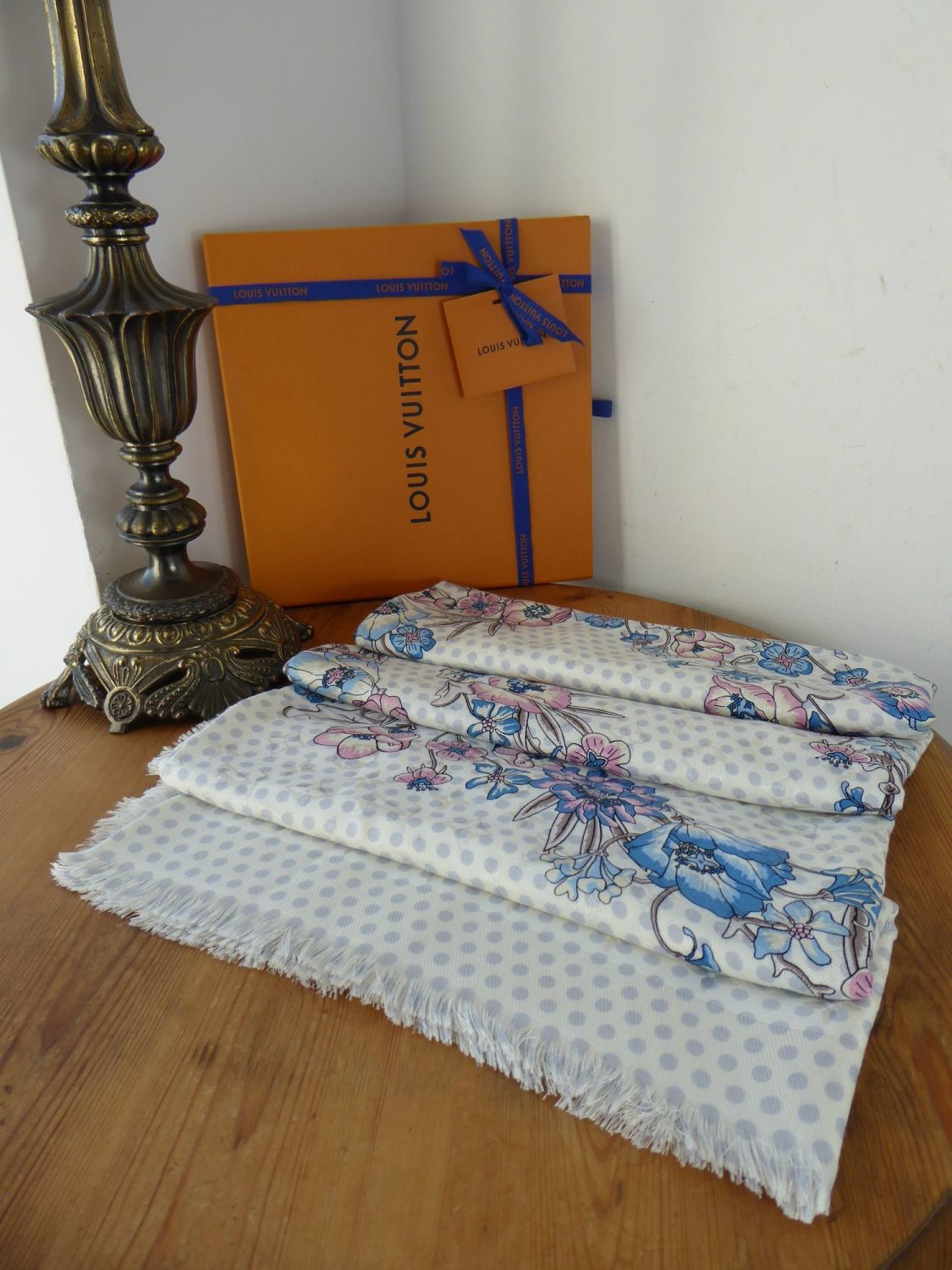 louis vuitton tablecloth