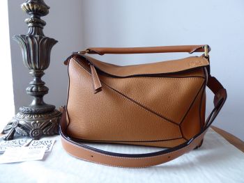 sold owned authentic purses second designer bags pre hand accessories caramel calfskin loewe plated puzzle hardware bag medium gold light