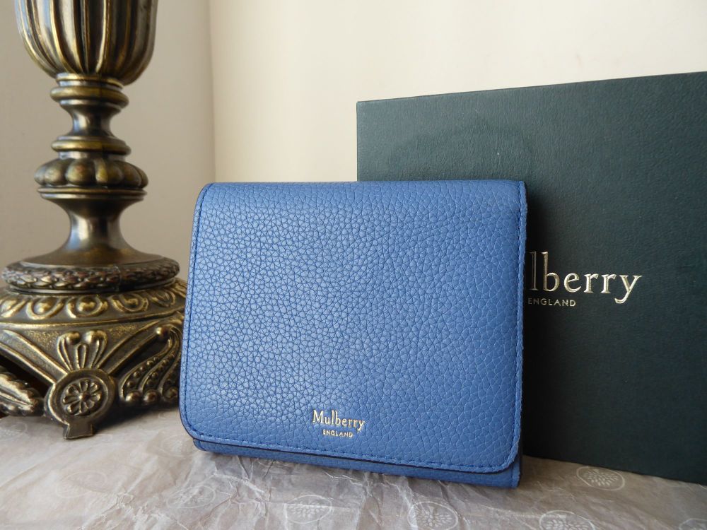 Mulberry Trifold Wallet Purse in Porcelain Blue Small Classic Grain 