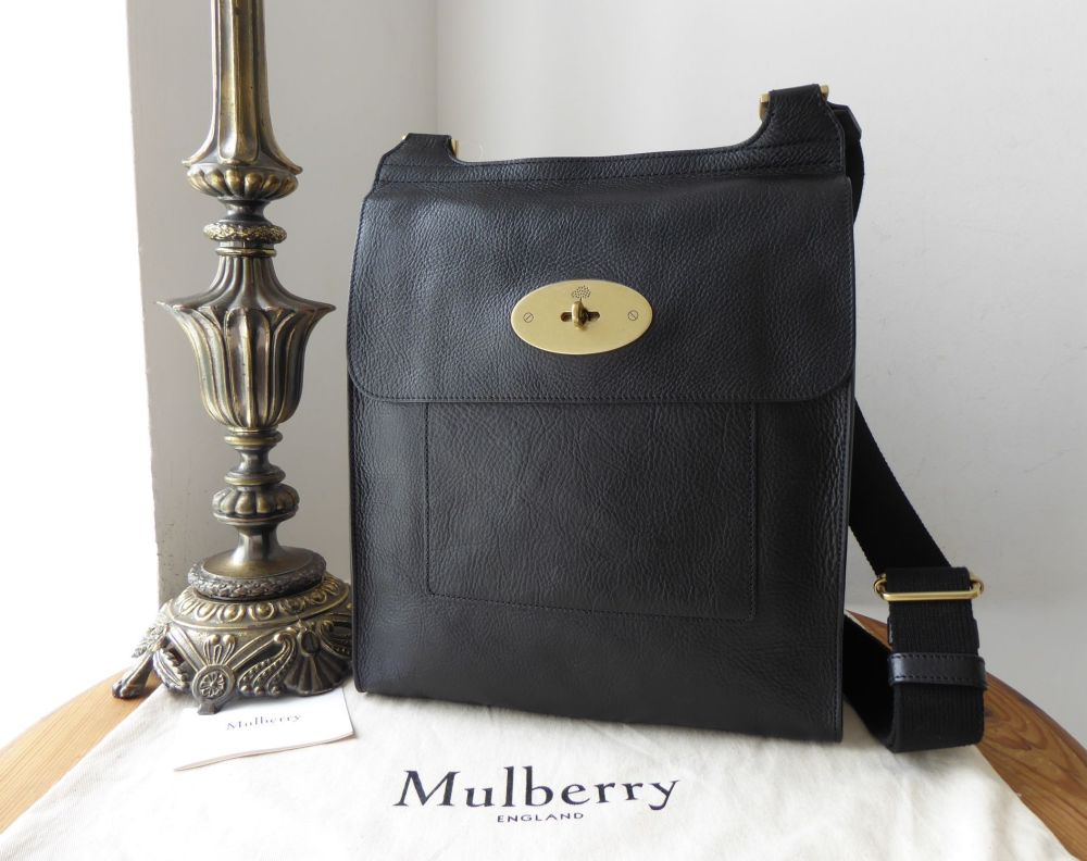 Mulberry Classic Heritage Large Antony Messenger in Black Natural Vegetable Tanned Leather - New - SOLD