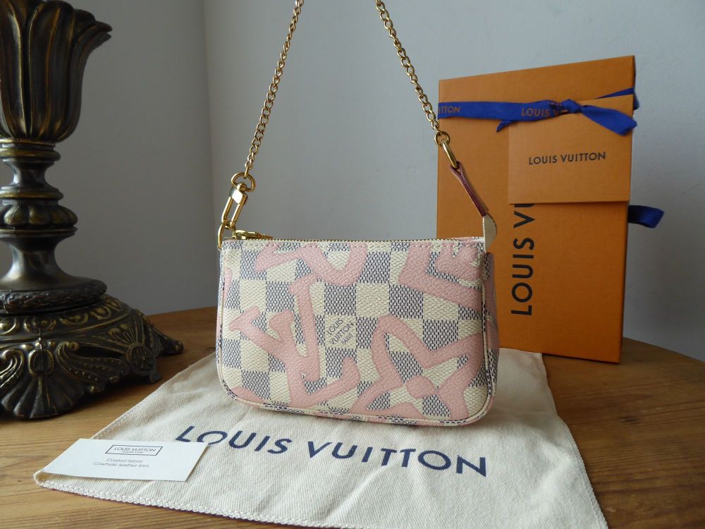 Louis Vuitton Limited Edition Tahitienne Mini Pochette Accessories in Damier Azur Rose Ballerine ...