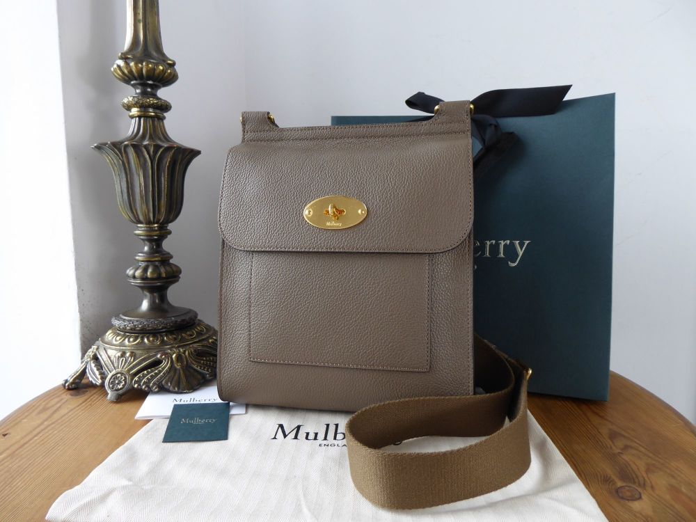 Mulberry Antony in Clay Grey Small Classic Grain Leather - SOLD
