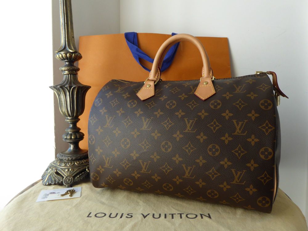 Louis Vuitton Speedy 35 in Monogram Canvas & Calfskin Vachette 