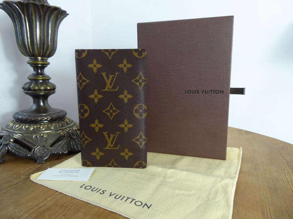 Louis Vuitton Pocket Agenda Cover in Monogram Canvas - SOLD