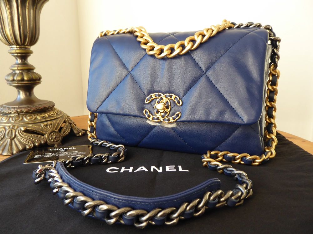 Chanel Blue Classic Caviar Leather Rectangular Mini Flap Bag – STYLISHTOP